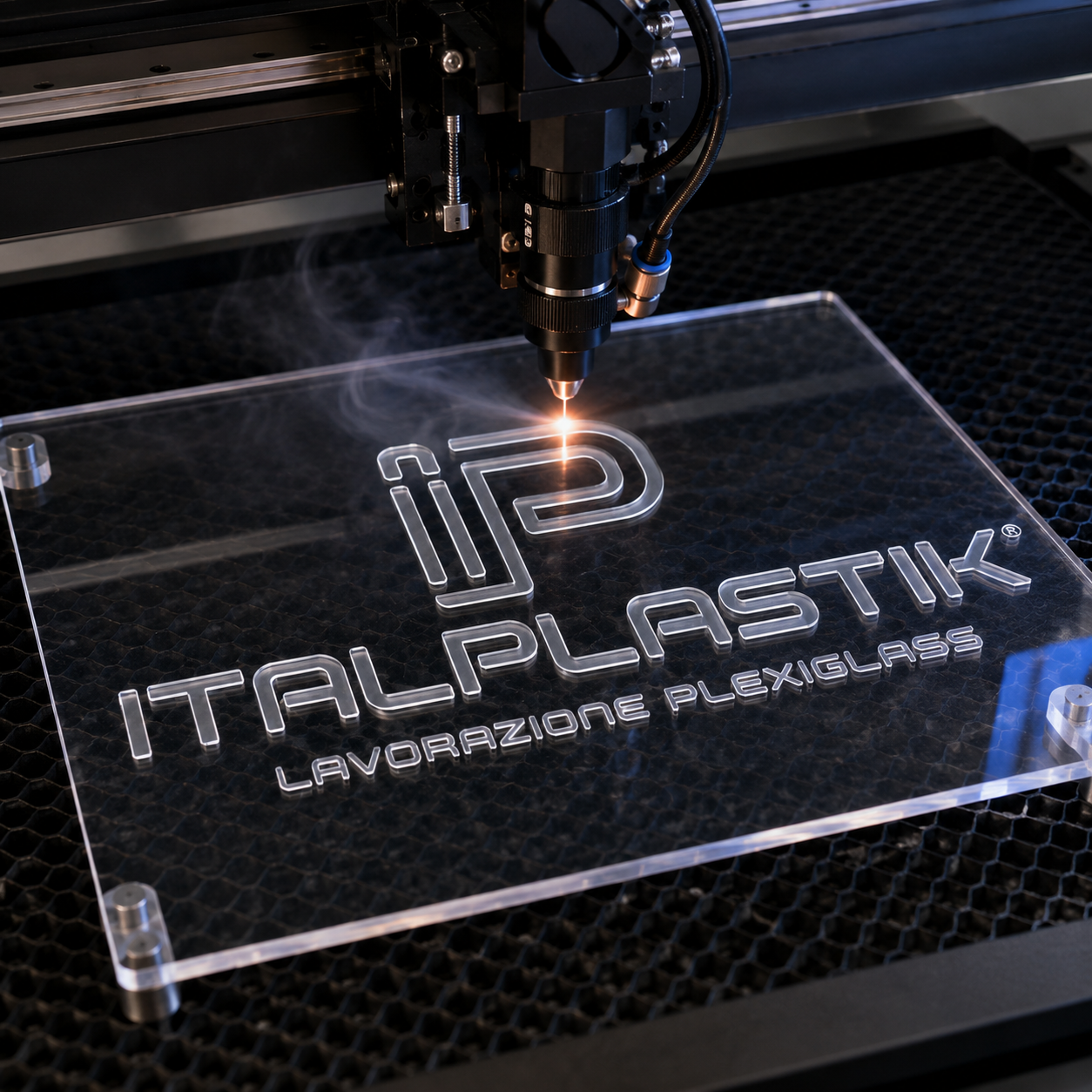 Taglio laser Plexiglass